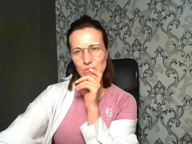 BellaKisss1