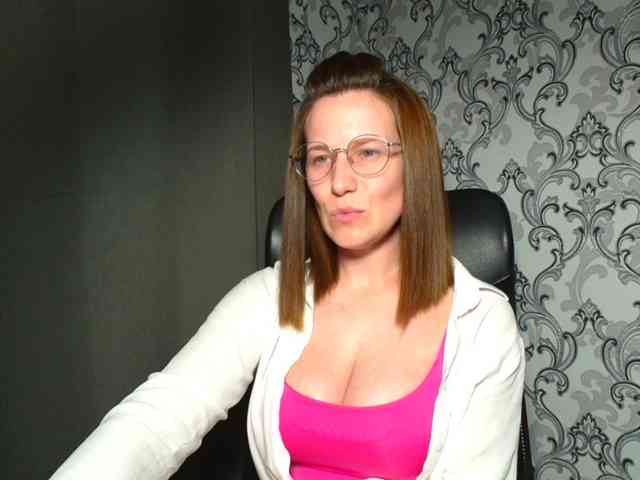 BellaKisss1 BellaKisss1