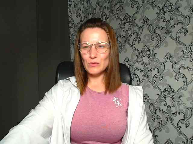 BellaKisss1 webcam
