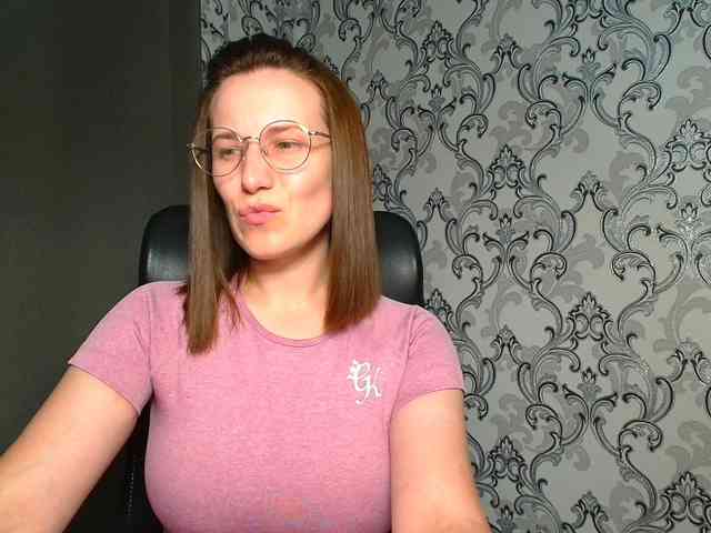 BellaKisss1 webcam