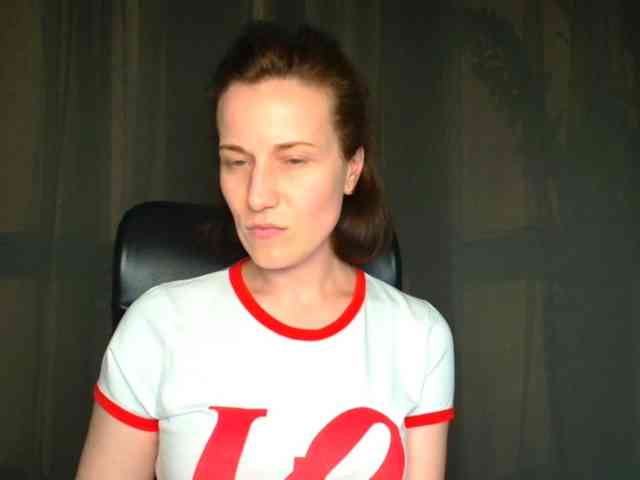 BellaKisss1 webcam