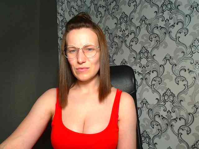 BellaKisss1 webcam