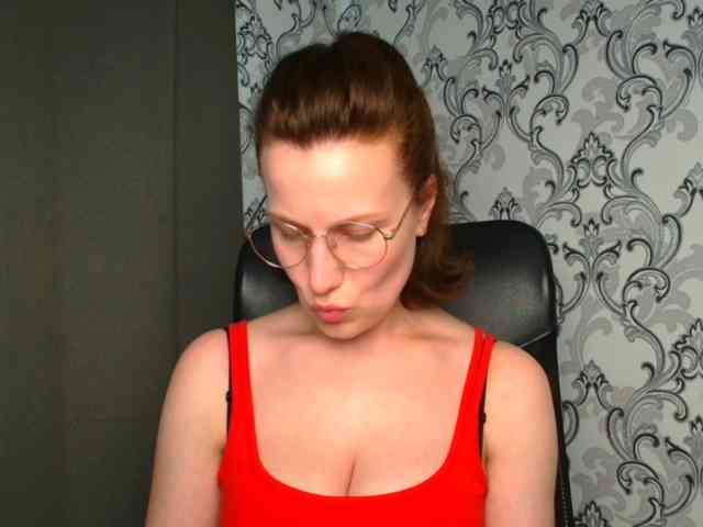 BellaKisss1 webcam