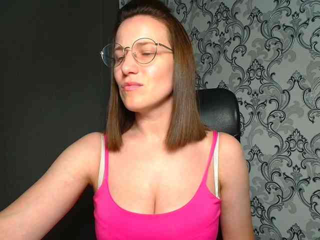 BellaKisss1 BellaKisss1