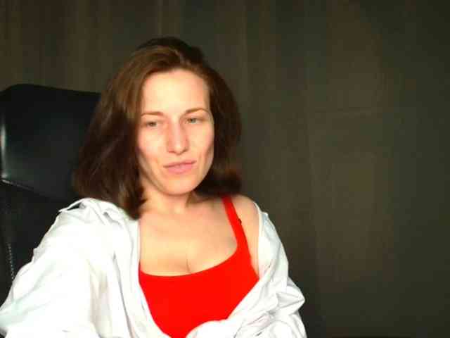 BellaKisss1 webcam