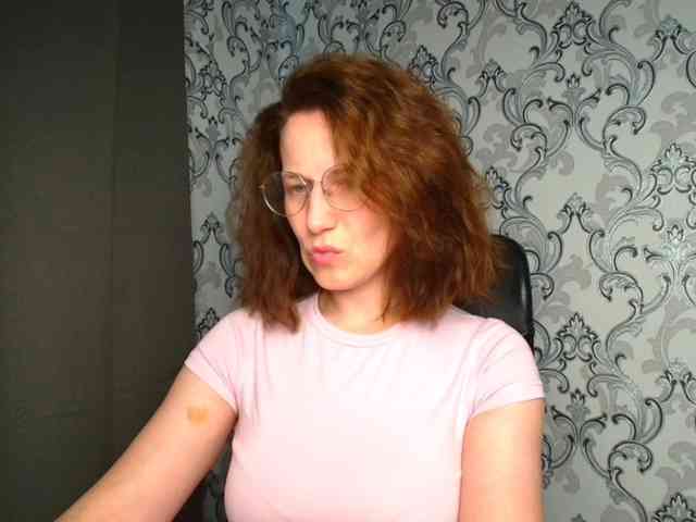 BellaKisss1