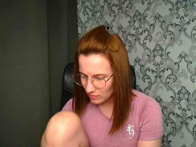 BellaKisss1 webcam