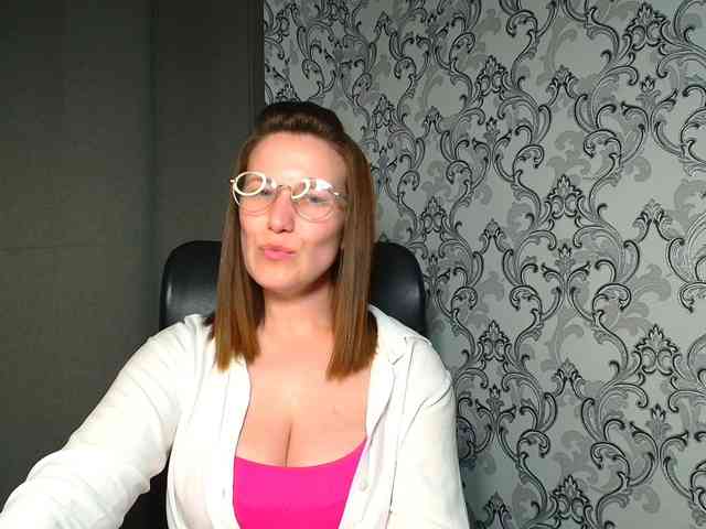 BellaKisss1