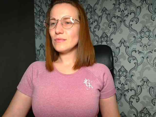 BellaKisss1 webcam