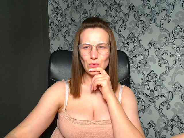 BellaKisss1