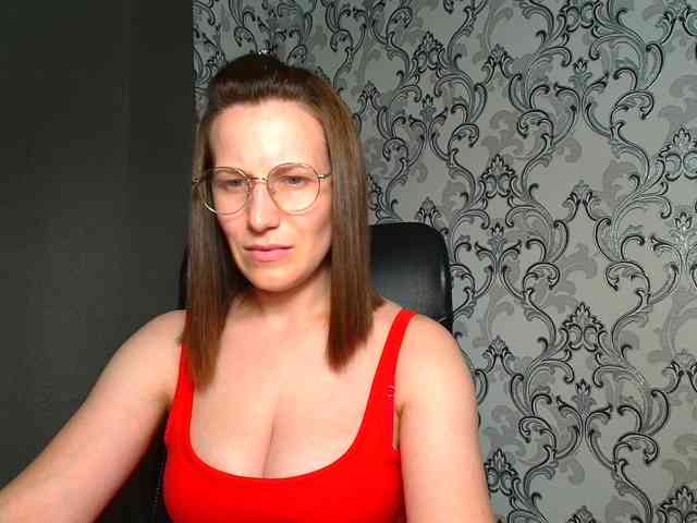 BellaKisss1 webcam