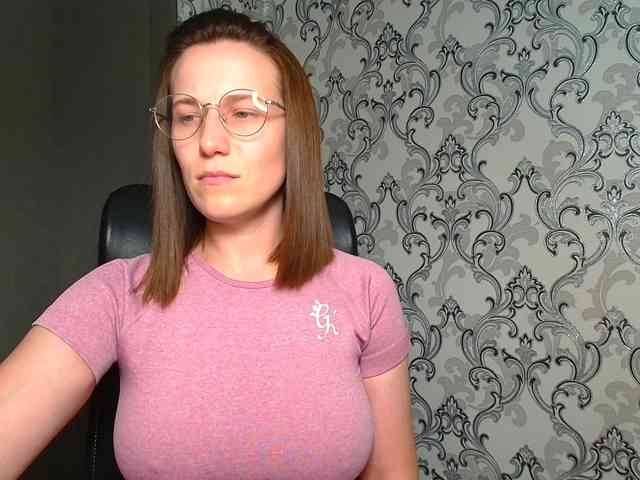 BellaKisss1 webcam