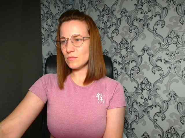 BellaKisss1 webcam