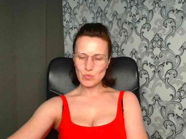BellaKisss1