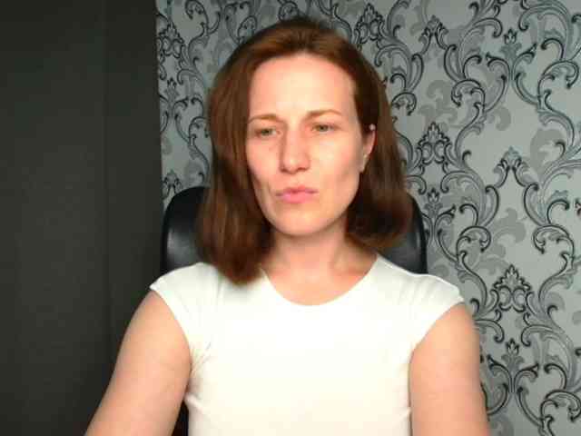 BellaKisss1 webcam