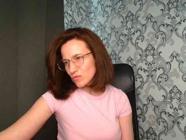 BellaKisss1