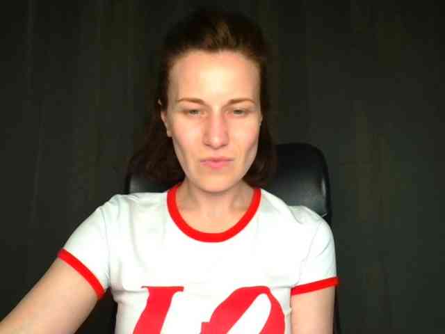 BellaKisss1 webcam