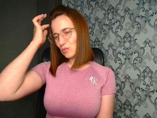 BellaKisss1 webcam
