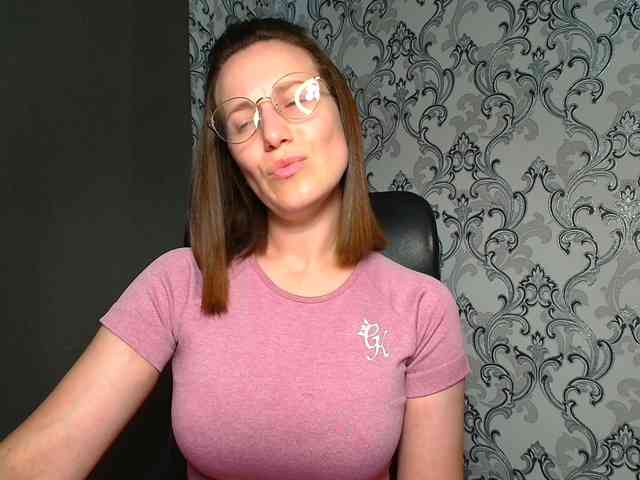 BellaKisss1