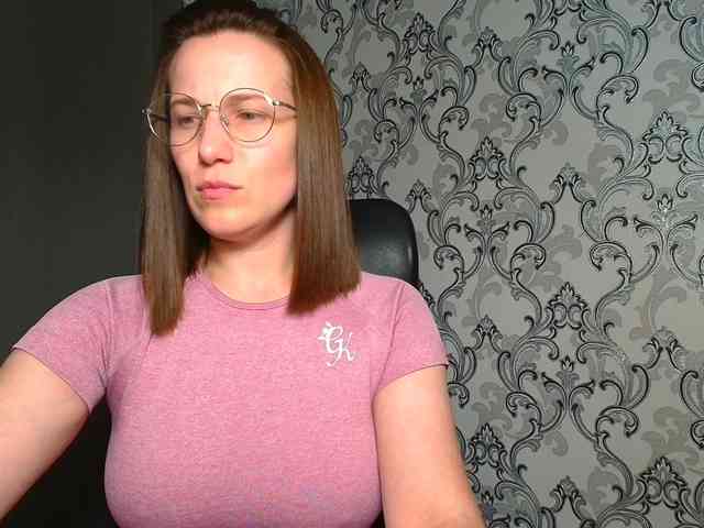 BellaKisss1 webcam