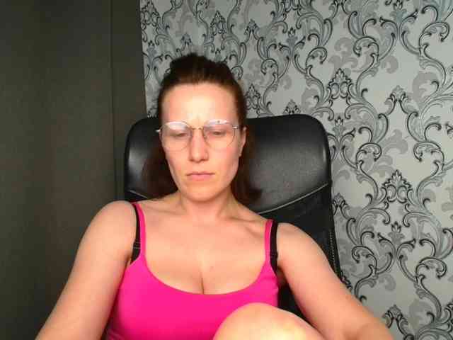 BellaKisss1 webcam