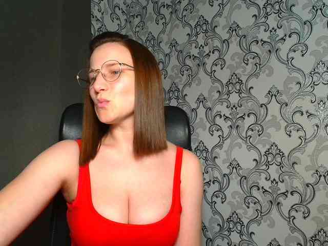 BellaKisss1 webcam