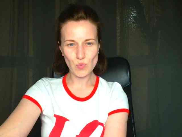 BellaKisss1 webcam