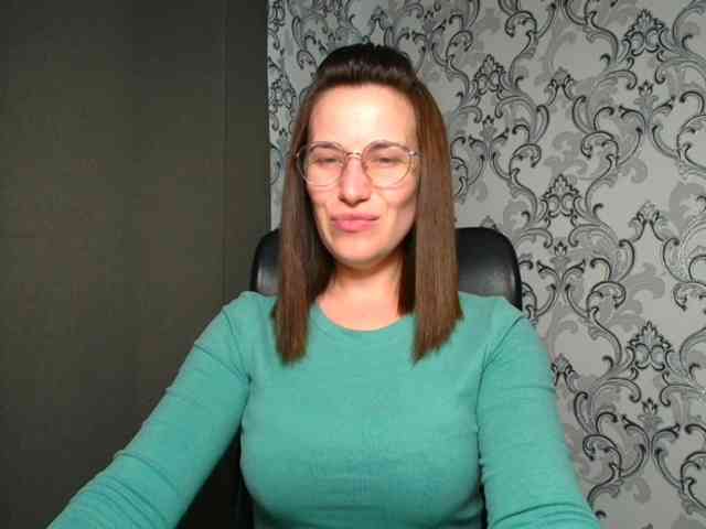 BellaKisss1 webcam
