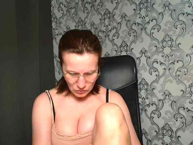 BellaKisss1 webcam