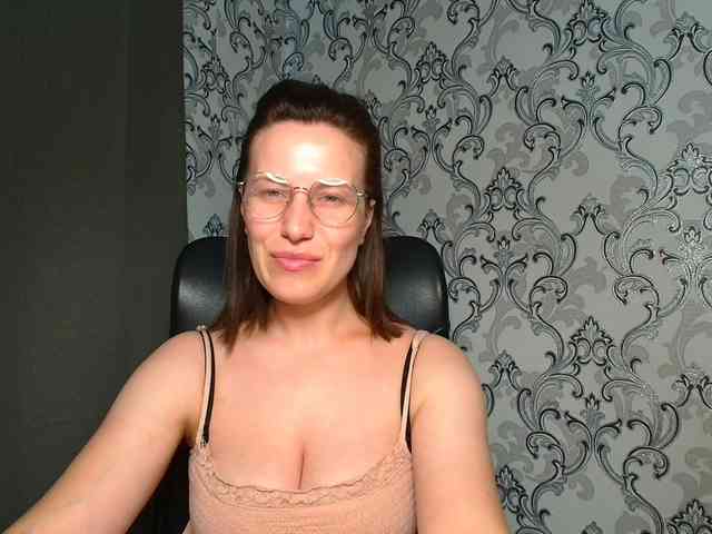 BellaKisss1