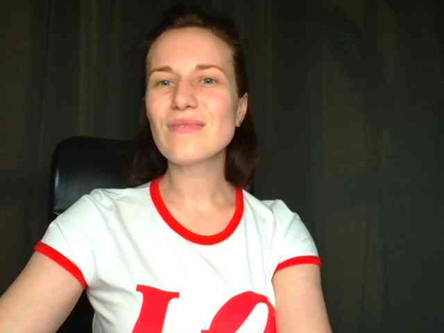 BellaKisss1 webcam