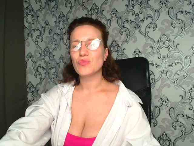 BellaKisss1 BellaKisss1