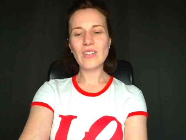 BellaKisss1 webcam