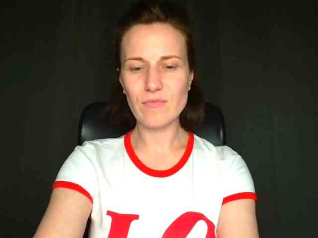 BellaKisss1 webcam