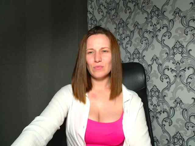 BellaKisss1 BellaKisss1