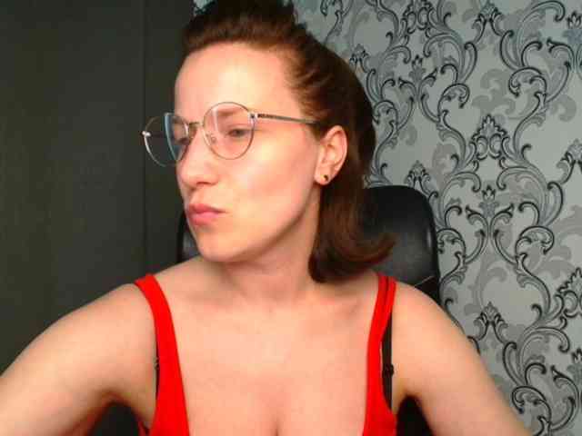 BellaKisss1