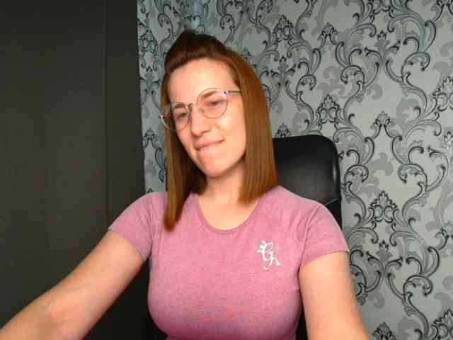 BellaKisss1 webcam