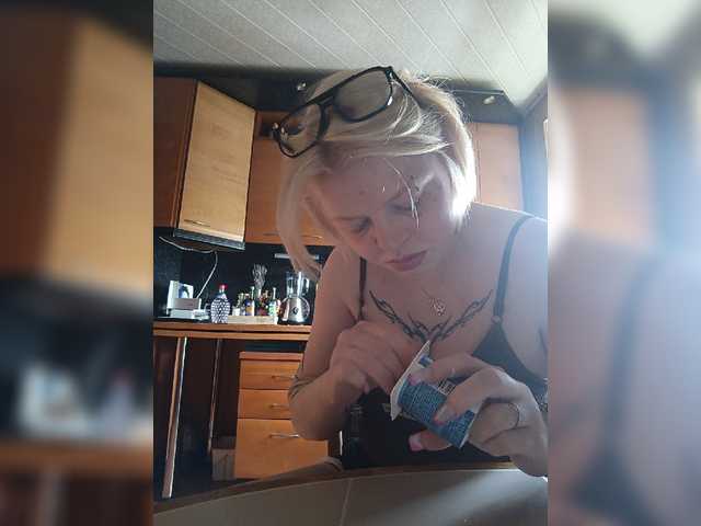 Jessica2005 live cam on BongaCams