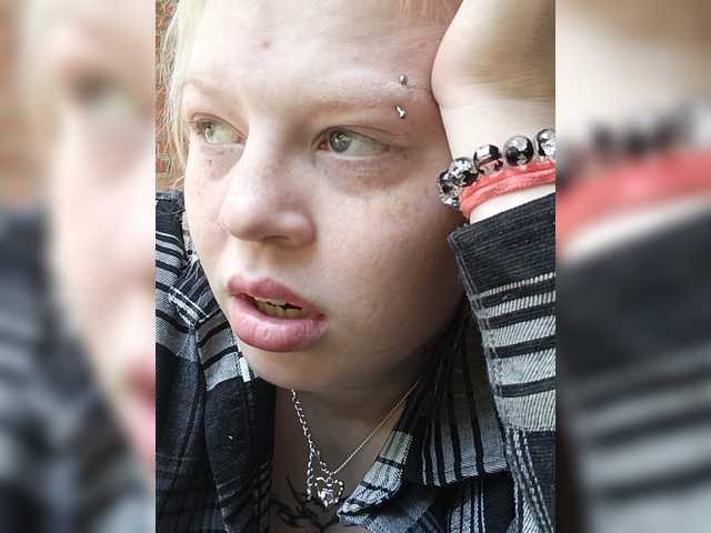 Jessica2005 live cam on BongaCams