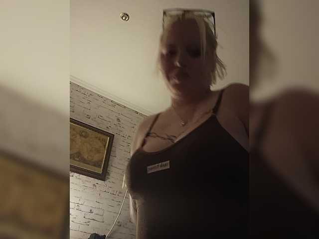Jessica2005 live cam on BongaCams