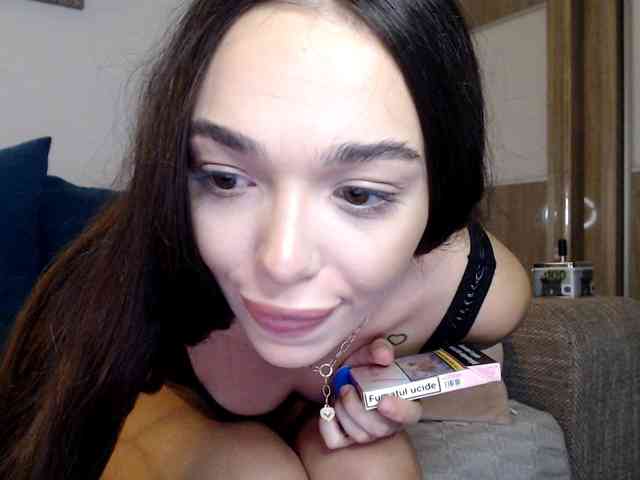 CelesteLye webcam