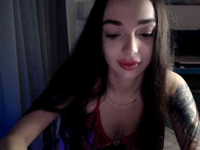 CelesteLye webcam
