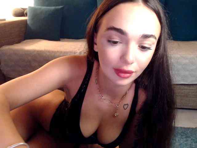 CelesteLye webcam