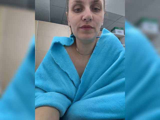NumberOneWoman live cam on BongaCams