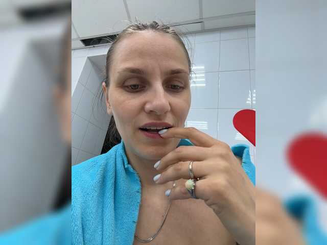 NumberOneWoman live cam on BongaCams