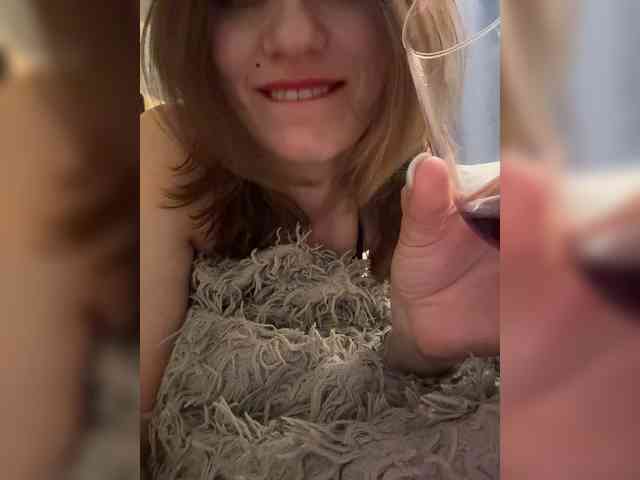 NumberOneWoman webcam