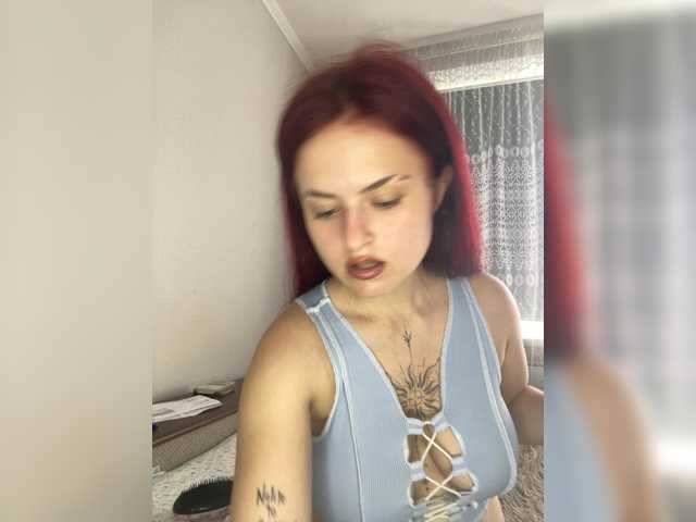 RedKettie live cam on BongaCams