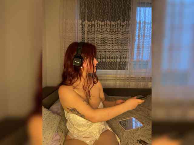 RedKettie webcam