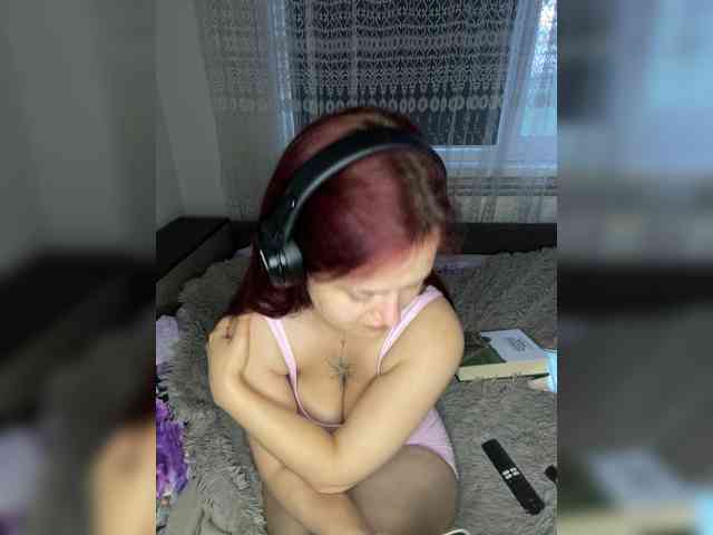 RedKettie webcam