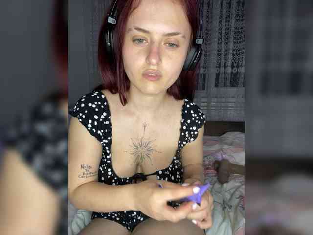 RedKettie webcam